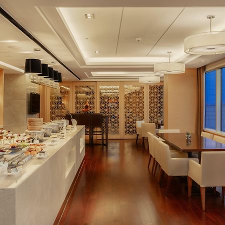 Crowne Plaza Shanghai Anting-Auto City - 15 Minutes Drive To F1 Jiading Eksteriør billede