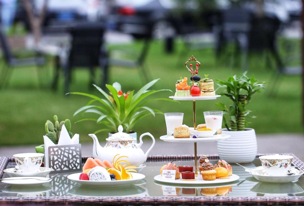 Crowne Plaza Shanghai Anting-Auto City - 15 Minutes Drive To F1 Jiading Eksteriør billede