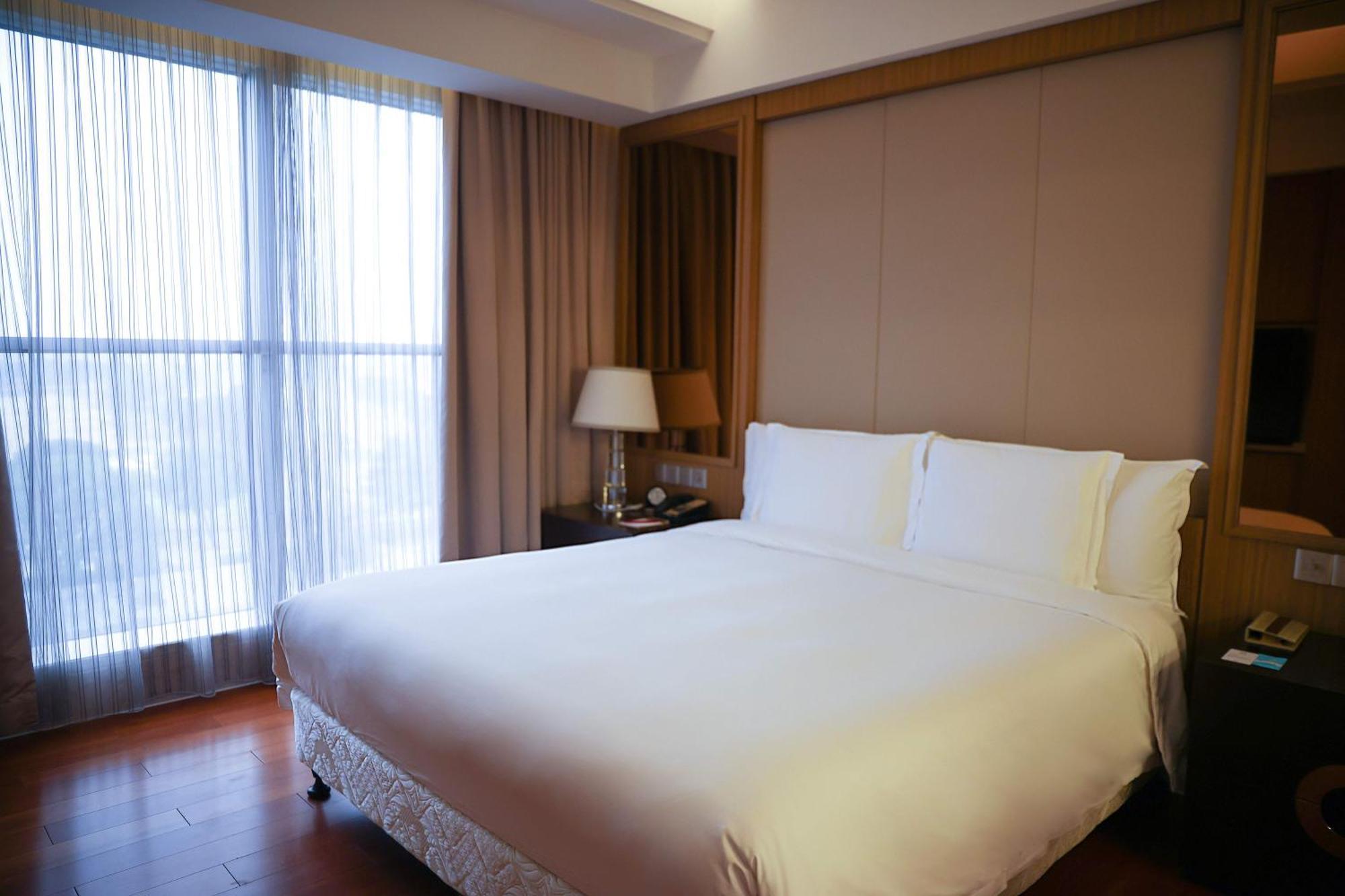 Crowne Plaza Shanghai Anting-Auto City - 15 Minutes Drive To F1 Jiading Eksteriør billede
